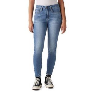 Levi's Women's Light Wash 721 High-Rise Skinny Jeans - Blue